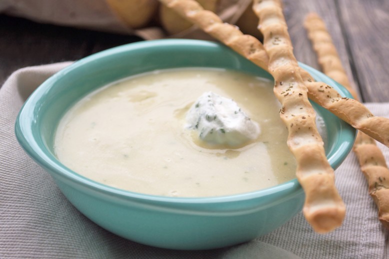 Kartoffelsuppe mit Käse