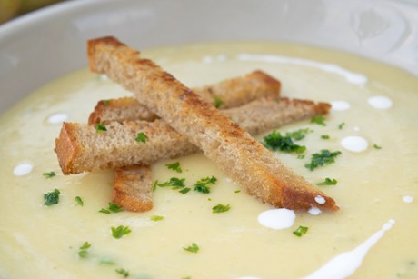 Schwarzwurzelcremesuppe