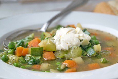 Erbsenminestrone