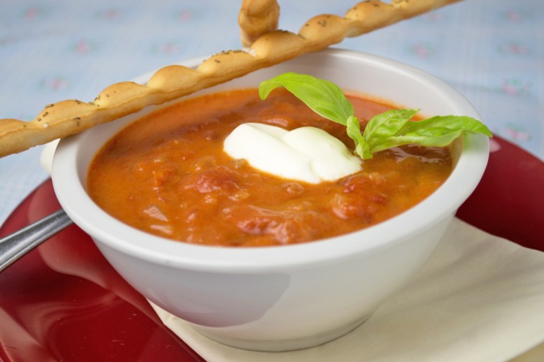 Joghurt-Tomaten Suppe