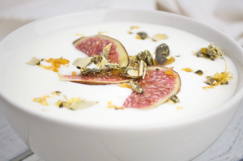 Feigen mit Joghurt