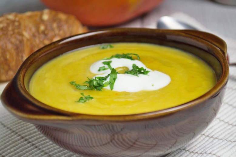 Kürbis-Senf-Suppe