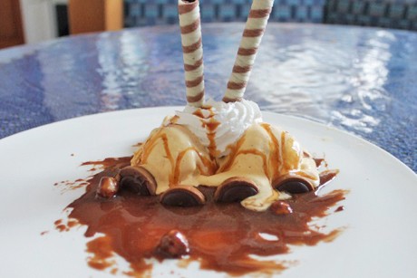 Mövenpick-Toffee-Fudge-Teller