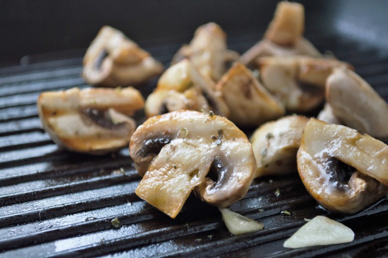 Gegrillte Champignons