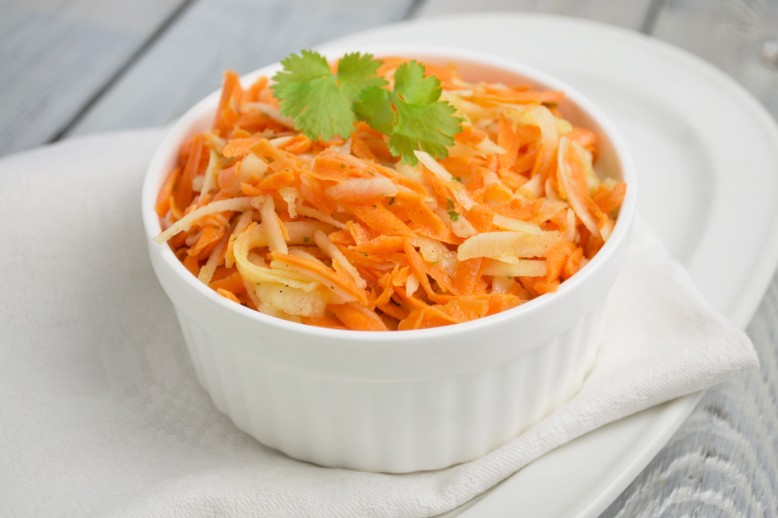 Karotten-Apfel-Salat