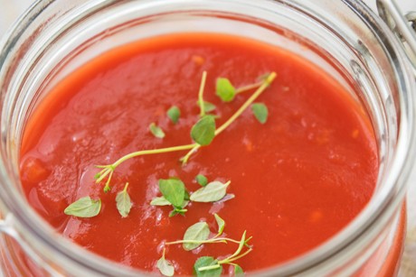 Coulis von der Tomate
