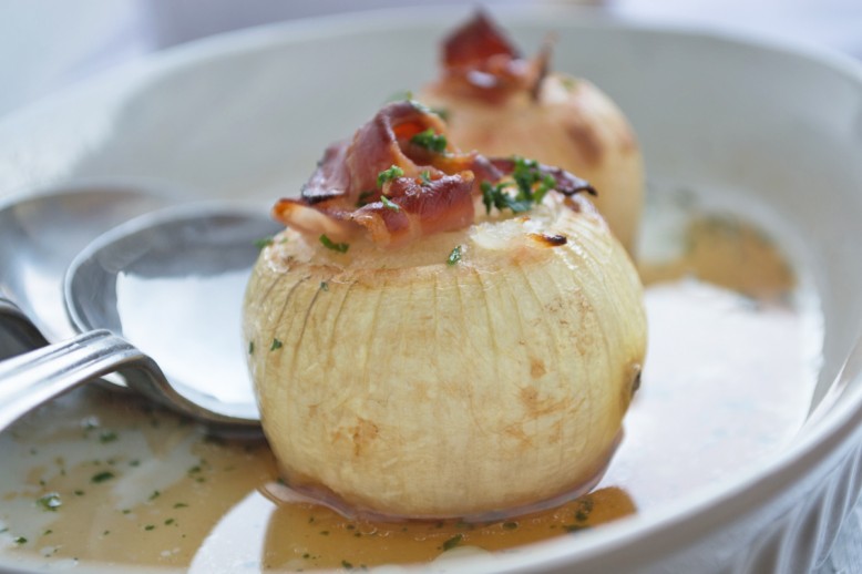 Speck-Zwiebel