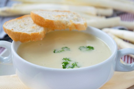 Porree Spargelcremesuppe