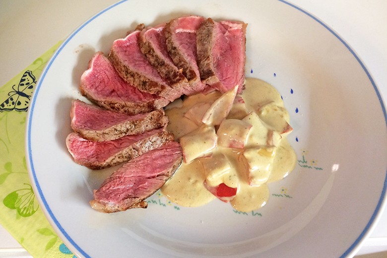 Rindersteak mit Paprikasauce