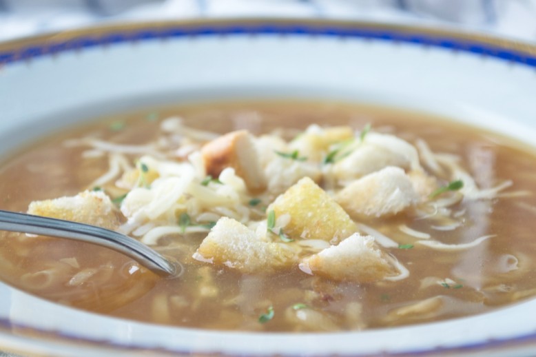 Zwiebelsuppe