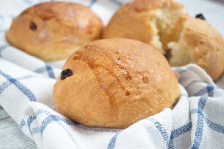 Rosinenbrötchen