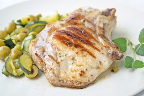 Schweinesteaks in Biermarinade