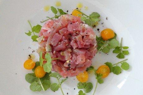 Thunfischtatar mit frischem Kren