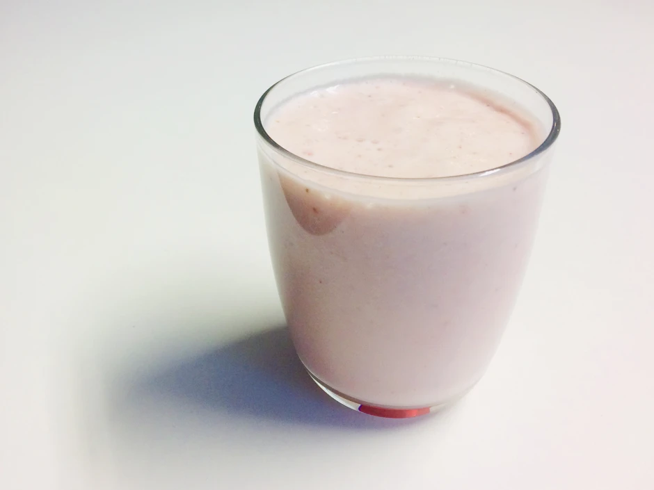 Milk-Erdbeer-Apple-Shake