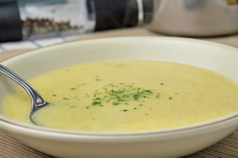 Geröstete Grießsuppe