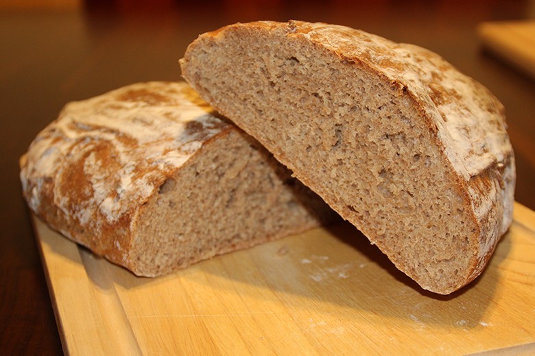 Dinkelhalbweißbrot