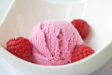 Himbeer-Eis