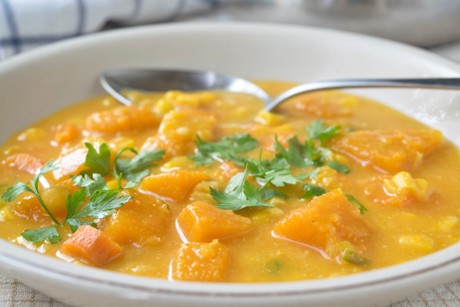 Maiseintopf mit Süßkartoffeln