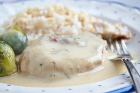 Koteletts in Rahmsauce