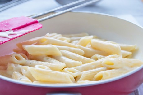 Penne mit Käsesauce