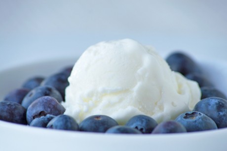 Sauermilch-Eis