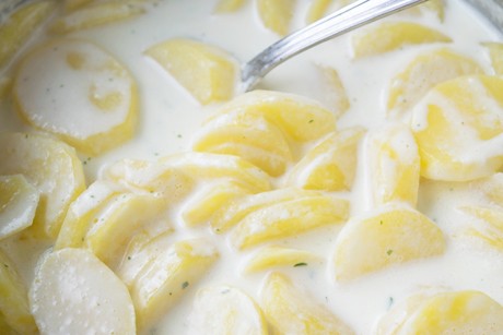 Rahmkartoffeln mit Minze