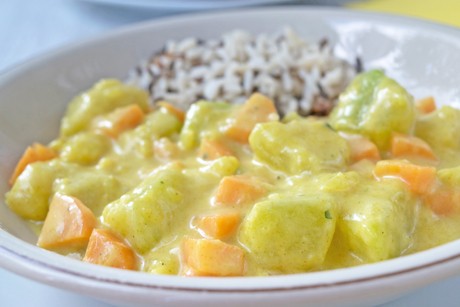 Kürbis Curry mit Thai Basilikum
