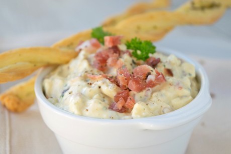 Eier Dip mit Bacon