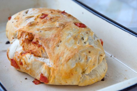Selbstgemachtes Tomatenbrot