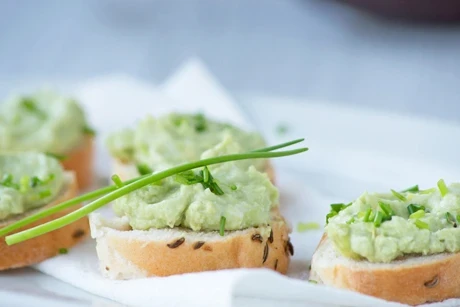 Avocado-Feta-Dip