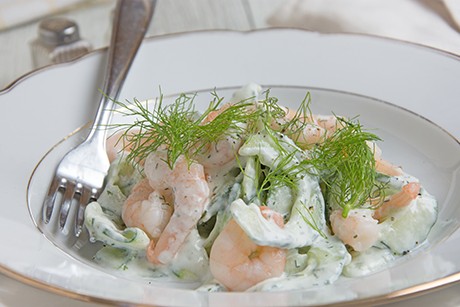 Gurkensalat mit Shrimps