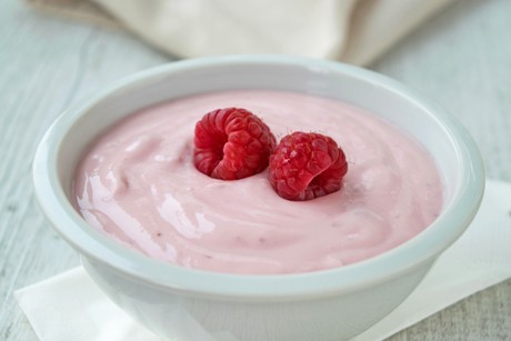 Schnelle Himbeer-Topfencreme