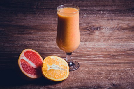 Orangen-Buttermilch-Shake