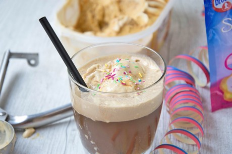 Coke float