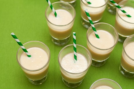 Apfel-Ananas-Shake