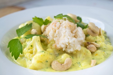 Blumenkohl mit Kokos-Curry-Creme