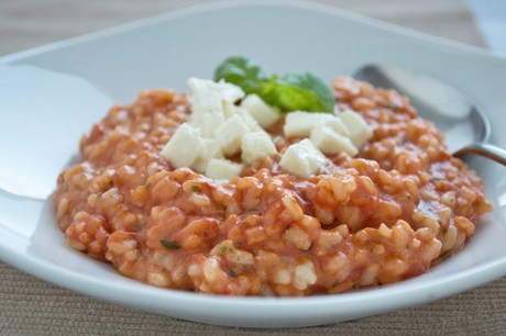 Risotto Caprese mit Basilikum