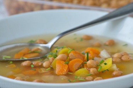 Käsekügelchen als Suppeneinlage