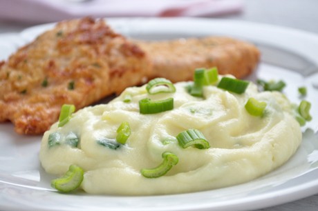 Kartoffelpüree mit Frühlingszwiebeln
