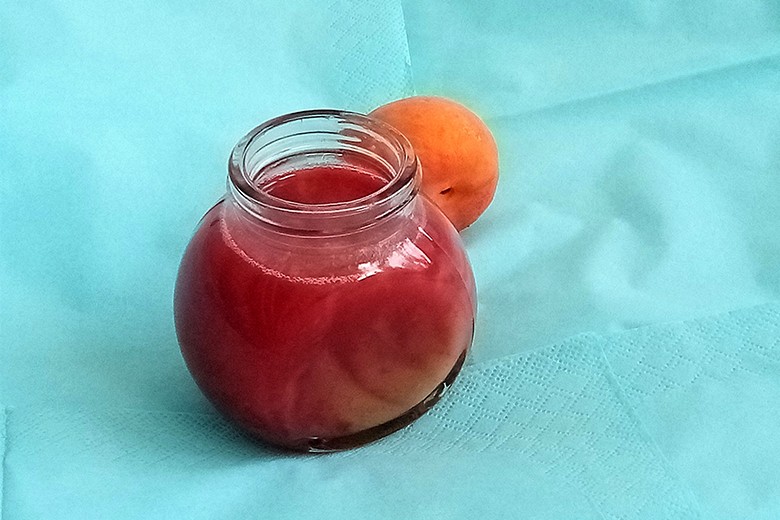 Marillen-Balsamico-Essig