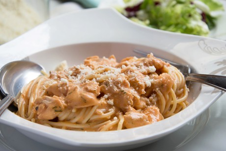 Lachspasta