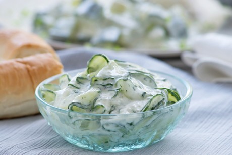 Gurkensalat mit Minze
