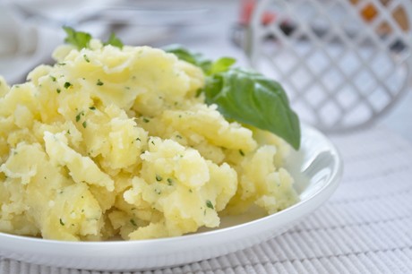 Stampfkartoffeln mit Kräuter