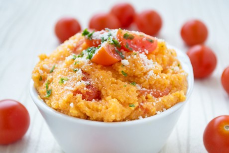 Polenta mit Tomaten