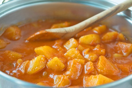 Veganes Erdäpfelgulasch