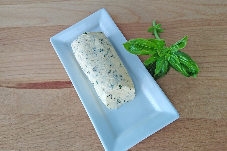 Mediterrane Grillbutter