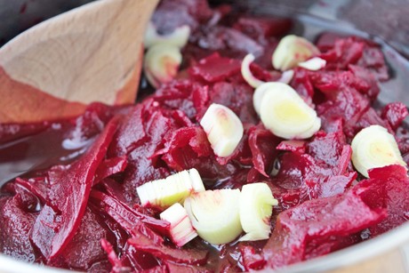 Basisches Rote-Rüben Gemüse