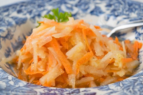 Karotten-Apfel-Salat