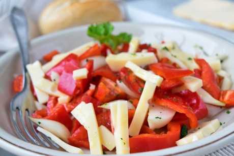 Paprika-Gouda-Salat
