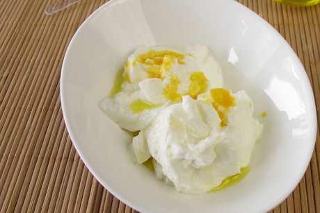 Eier mit Joghurt